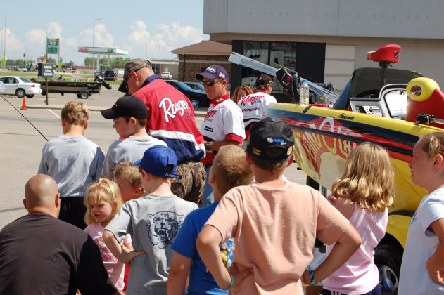 C44F0C01-01A1-412D-B0E3-013FAF377E31