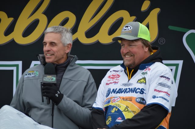 C468A942-B547-4176-A7D6-814D8A958034