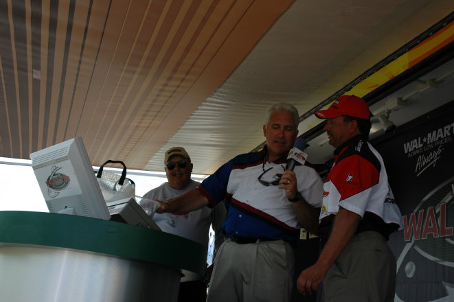 C470F260-3DEE-46B4-BAC6-AB5942E6CCC0