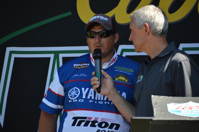 C497BB84-DB54-44B2-B6F1-74F6FBB31F45