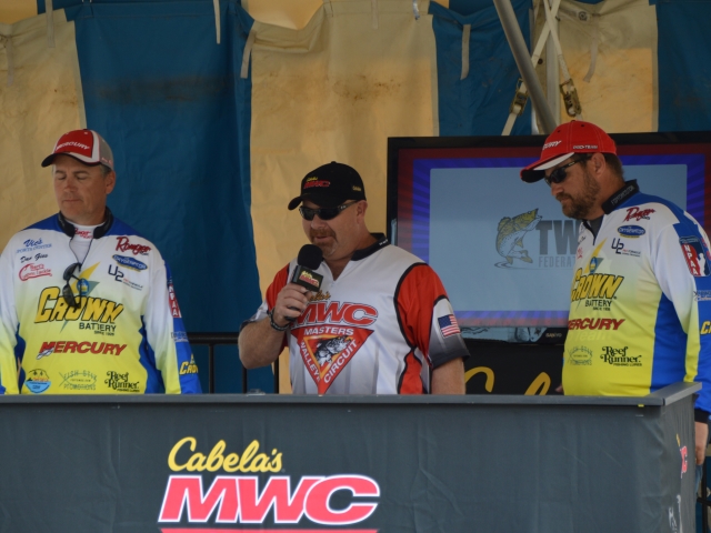 C4A45AB2-88BC-4C9A-9C09-1A129C7F1164