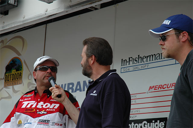 C4B1FFE1-BE45-41B7-8D70-059D0881F235