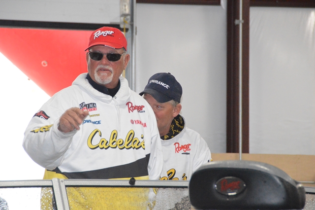 C521FEB6-81D5-434B-AAA5-DC08D73C5BFB