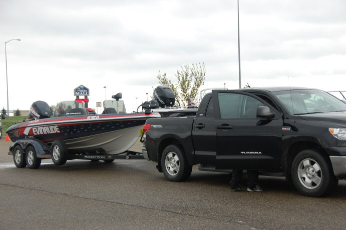 C52B8E23-238D-40D8-8F06-A2BA29A8C07E