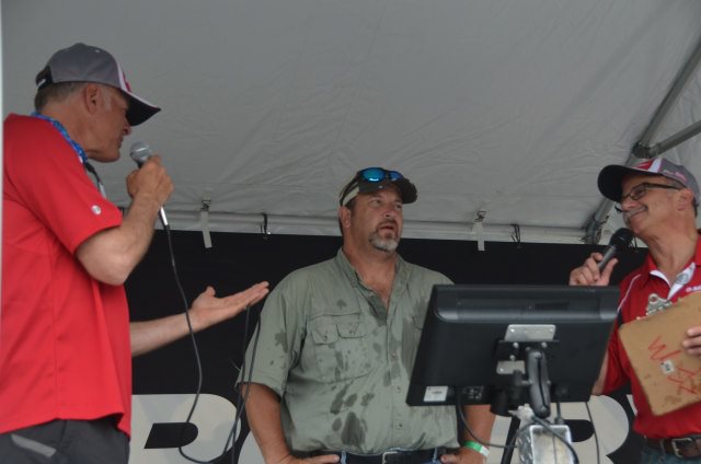 C53AE897-CF67-4DF6-BDF9-CD1D2AB75A08