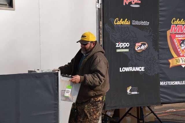 C53DDBB6-9335-4038-8125-2CF15264EBCA