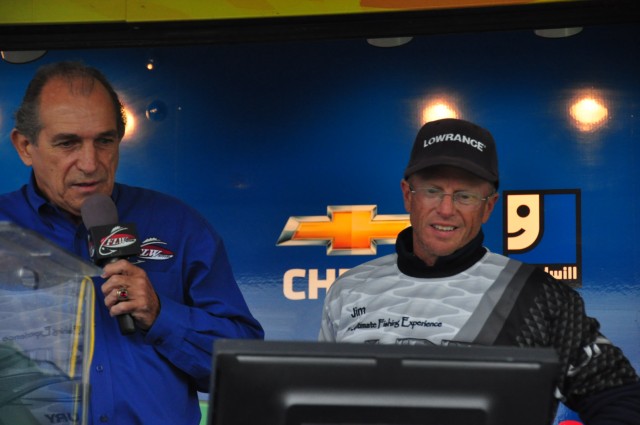 C5442E1C-42A5-42E0-ACF5-CA0C6A34502E