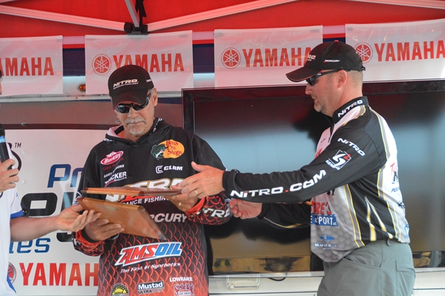 C56B368F-C95F-4DF0-868A-4870B0921CB3