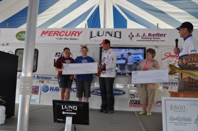 C5E7C272-21F1-453E-8872-422BB303DF28