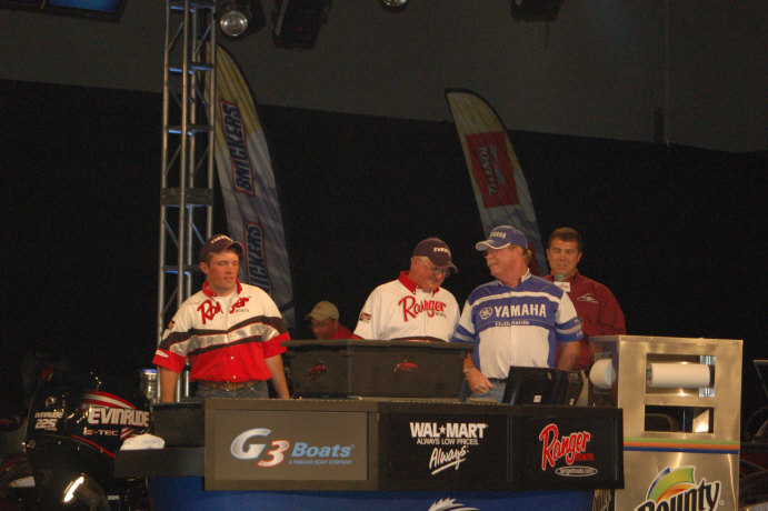 C606E2CC-E867-4F0D-9FDB-D2D671D89AC3