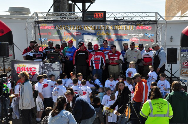 C623F6AD-F23F-40B7-830B-80EA95501625