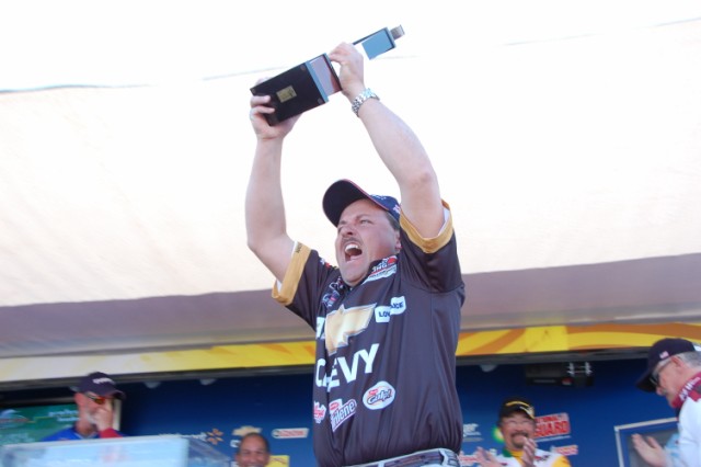 C62A8C92-7548-437F-B255-23B1852FA57F