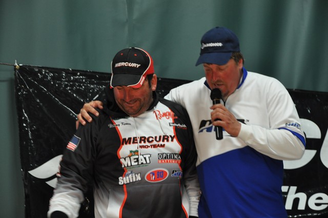 C65C1464-BE03-4989-83B7-0D918611EDC5