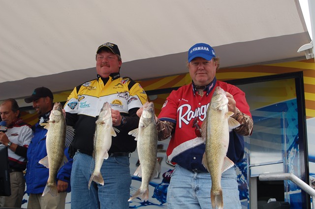 C677B6C7-0272-4B5E-9324-818AABF427B9