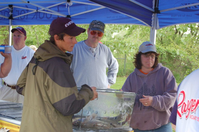 C683D648-9CF3-40CF-AB3B-28CFC348D86A