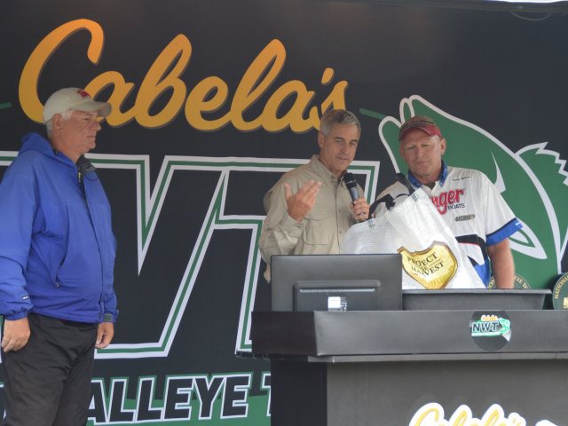 C69C0E00-8F5E-459B-8B79-3D68652F68EE