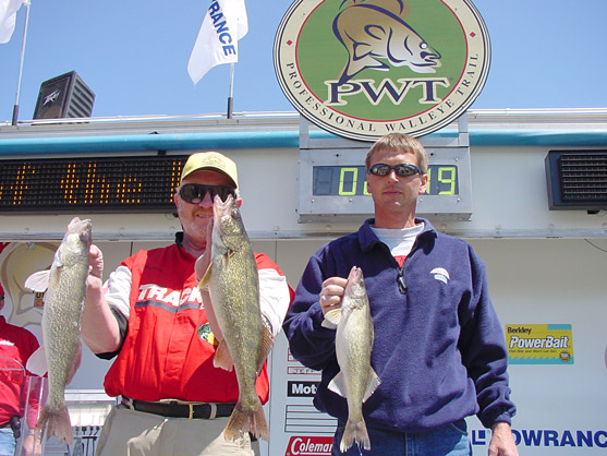 C6C62DC5-4856-40EC-9AE2-DB532A33C187