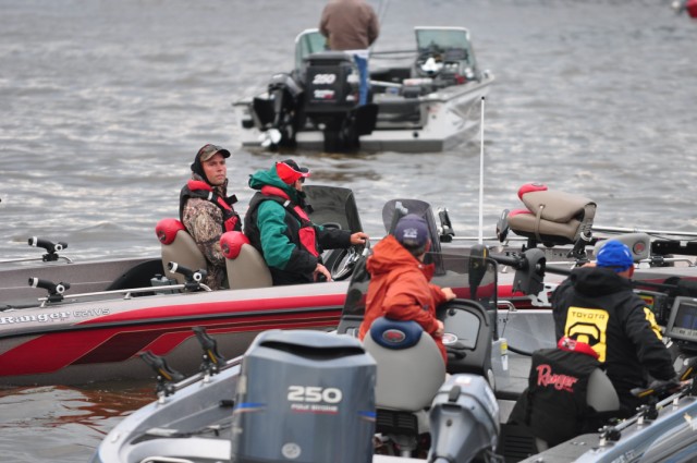 C6C7C92C-1AD9-42AE-84AF-D2CF13C85D1A