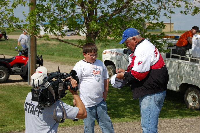 C6D432BA-F881-4E63-A612-E01B8ED175B2