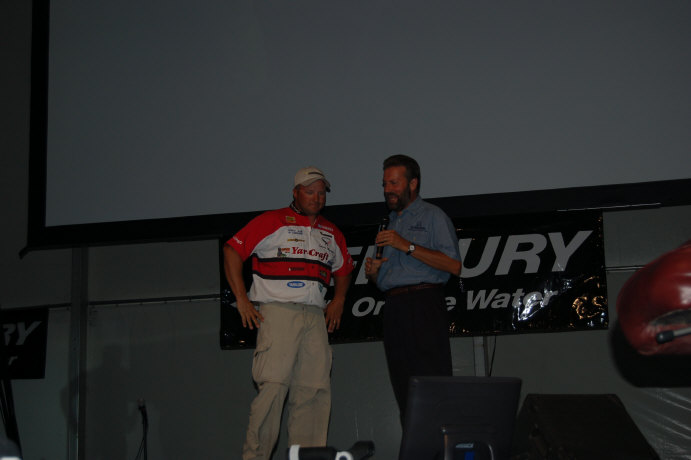 C6E39993-7658-4C35-81E0-BA54E1DD93F0