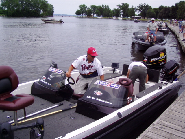 C7125143-6512-448D-A0C2-ACC2391CFEDB