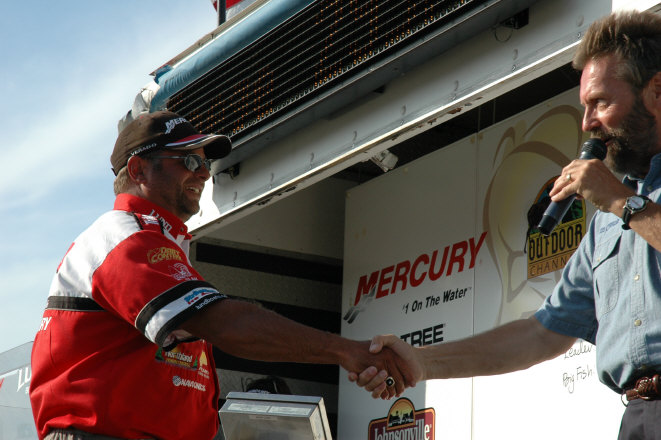 C7FEA6CF-70B7-4696-86E9-2CE518601359