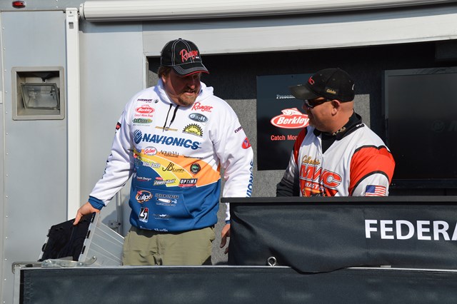 C84D553E-49B4-46FD-8C4B-B6775F5B9C64