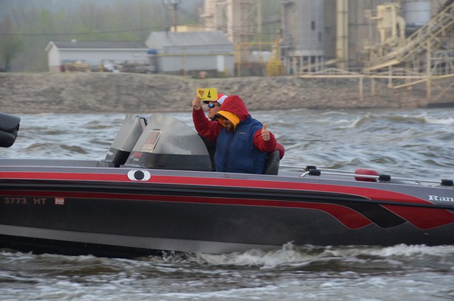 C85502A2-92F2-4EA7-892F-758D5ED95AE7