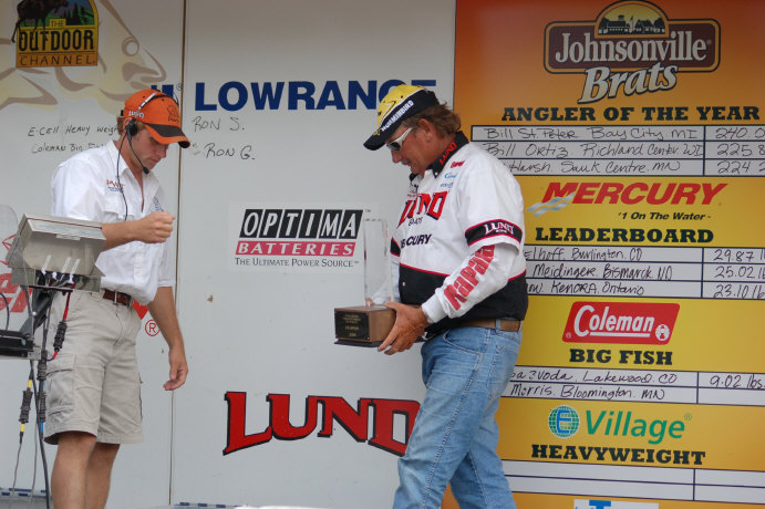 C8635B3E-13EE-462F-84B9-B9F754AE671C