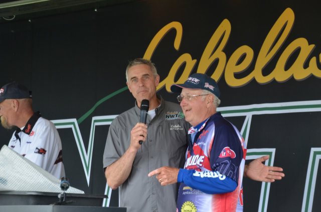 C8EC5B32-BCE2-466B-8CFD-848EF9AC3A6F