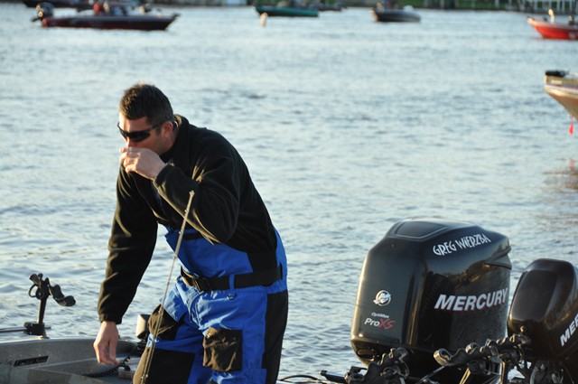 C91FB2B0-F6A6-4A56-9A6A-00C4812F56E3