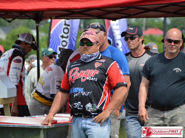 C99FCED4-FC2E-4DE9-8E25-8E10A4F809A7