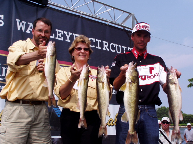 C9ABD8D4-769C-4431-8384-F3A12CA11807