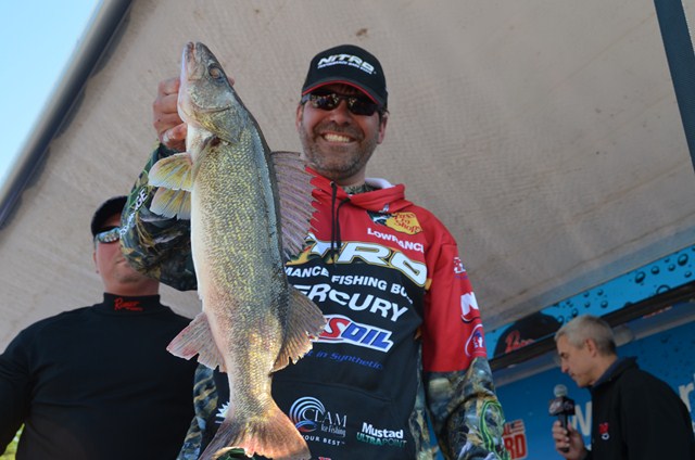 C9B107D1-F47E-4D29-9520-AD2C7F420835