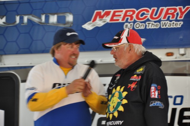 C9B4E0E4-4B1E-4FF2-B840-9187B0BD16D9