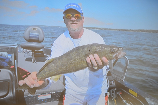 CA2E79F6-4967-4055-AC2D-64B1D5BF69E9