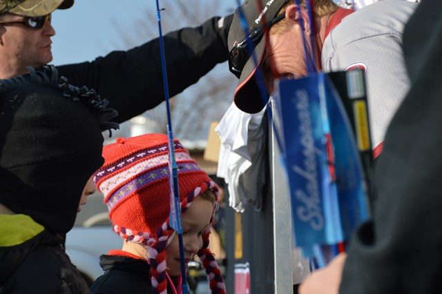 CA927E04-76B5-4FC3-B931-3CC53A0C3CEB