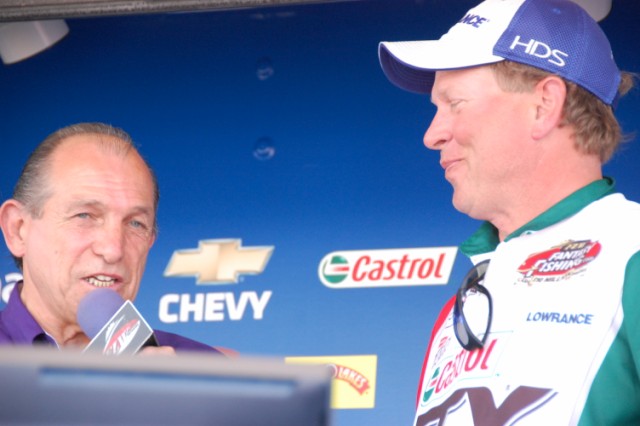 CA98942A-F44F-4E6D-8D16-C48E870A0113