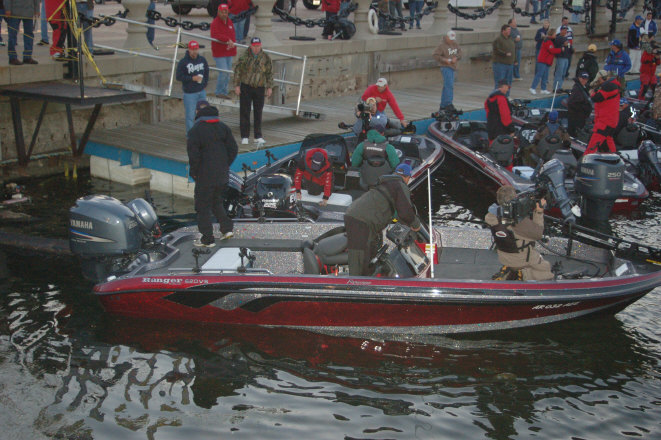 CAA0FBA1-68FF-472E-A8D6-6EDAC0550E94