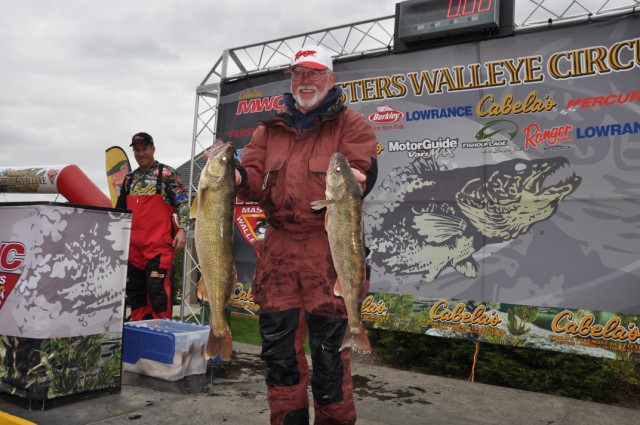 CAAE7232-265C-4D12-A7CC-F5DD4AA8F2B5