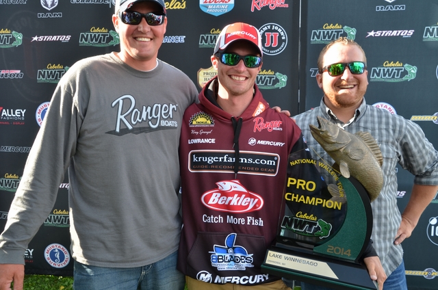 CAB72B29-EBE2-4605-B714-9F59B6D6E85E