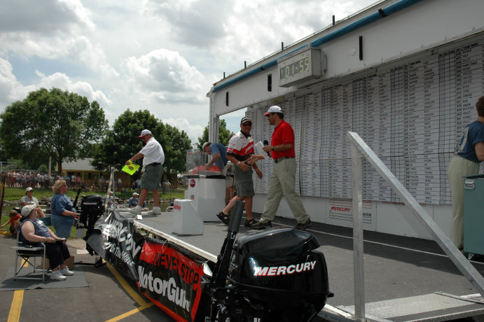 CABDAD2D-6559-46D9-BBE4-3B49486896CD