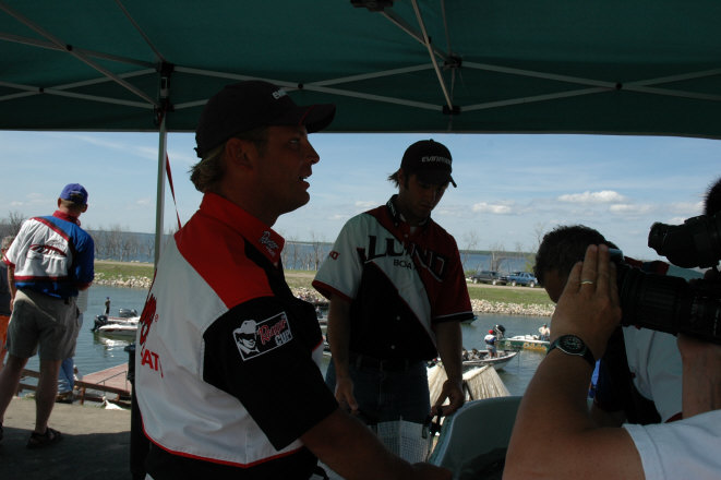 CAD58AE8-0190-4FA9-A4E5-DA7941AC8A88