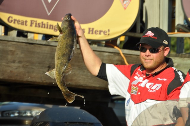 CAEF62A7-E9B5-439C-85A4-4593BDEA19DF