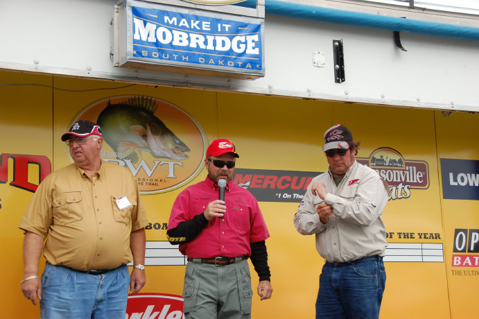 CAFD56C7-64A3-47F4-825C-E17CEDDA082E