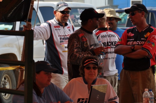 CB111FB1-F286-4DAA-8650-C6FEFADA31D5