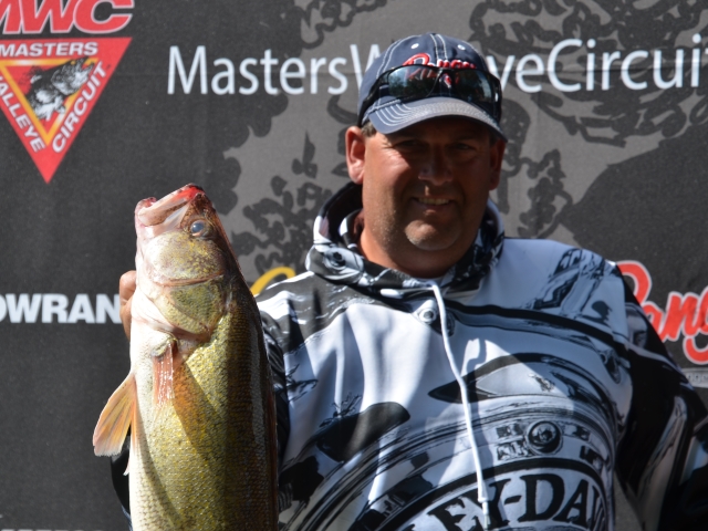 CB1D8D06-95C3-4FB8-B8FF-D1F9C31E7230