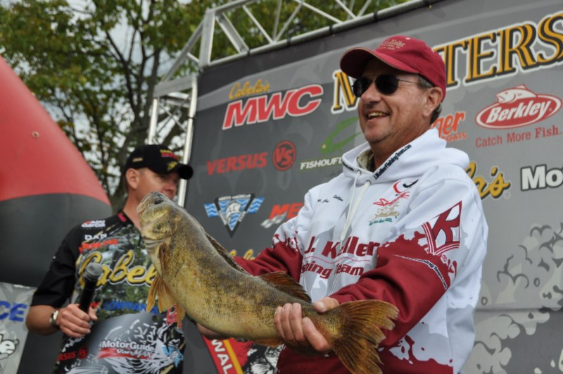 CB20ADBD-AEEA-4070-ACBA-93AB8DA96B2A