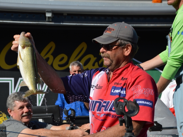 CB417903-4B3D-435D-BB12-B77CBFB6E68A