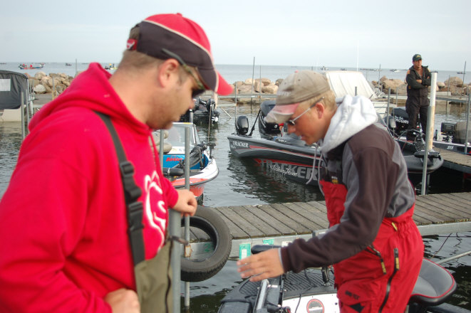 CB433F3E-88BE-4B35-9F94-0879C990E6BA